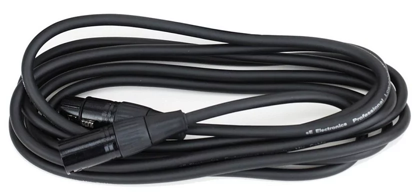 Микрофон конденсаторный sE Electronics X1 S STUDIO BUNDLE 8