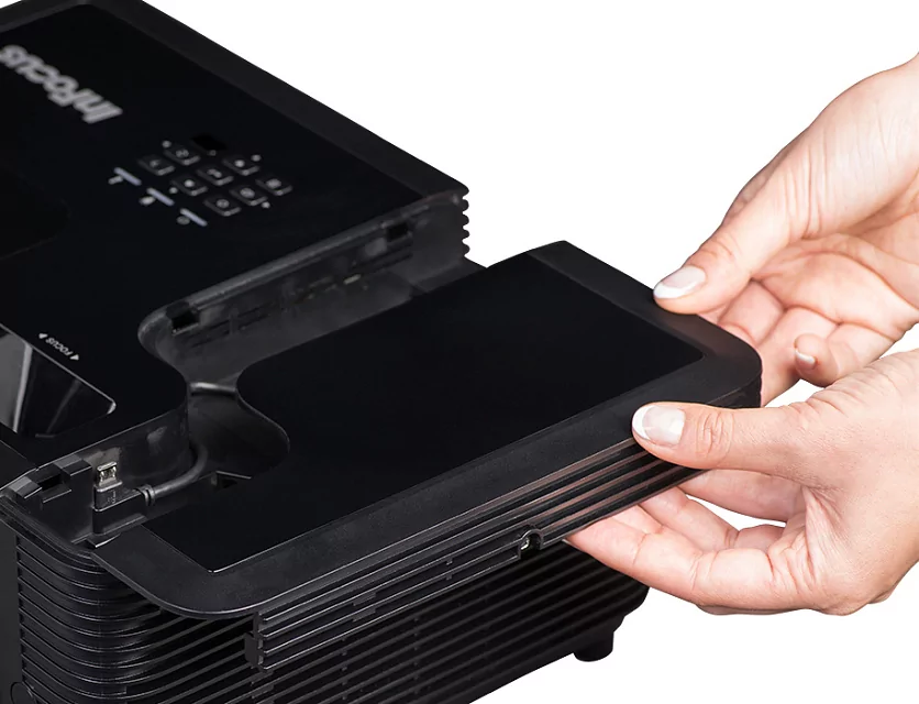 Проектор InFocus IN136 9