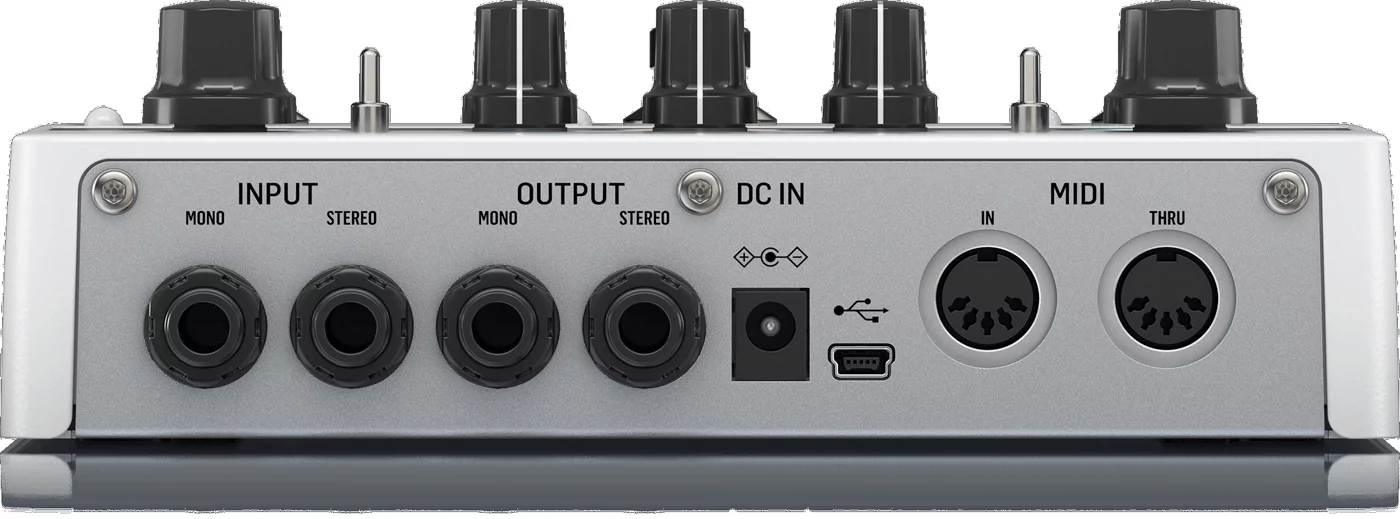 Педаль мультиэффектов TC Electronic PLETHORA X3 4