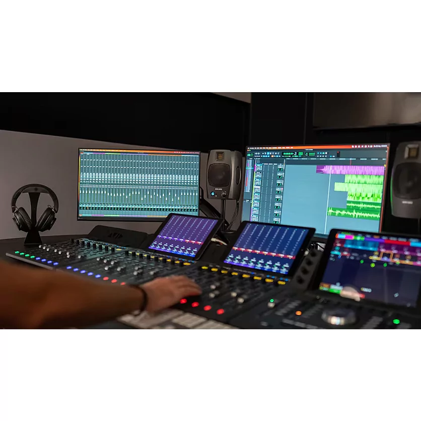 Акустическая система (студийный монитор) Adam D3V Black 28