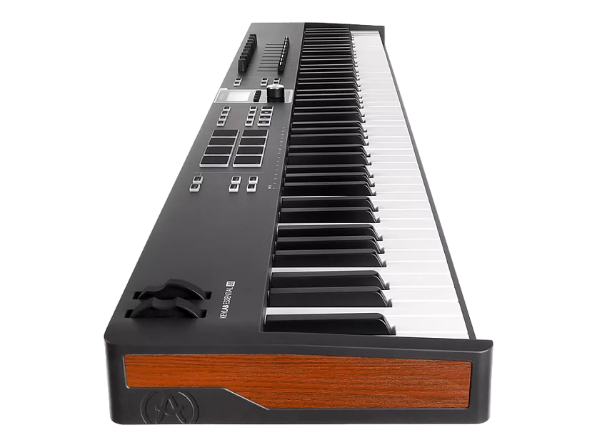 MIDI клавиатура Arturia KeyLab Essential 88 mk3 Black 12