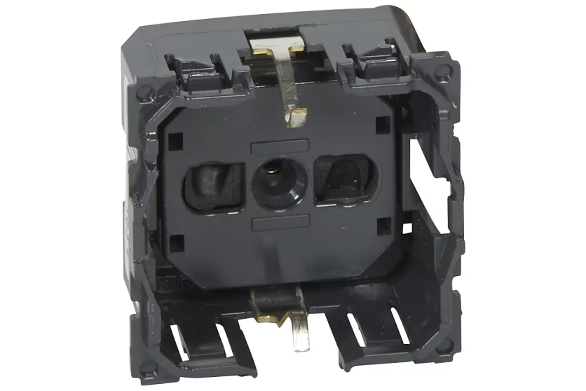 Розетка 2К+З Legrand Celiane