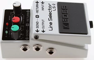 Коммутационная педаль селектор BOSS LS-2 3