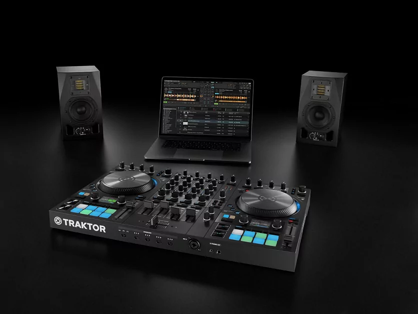 DJ контроллер Native Instruments Traktor Kontrol S4 Mk3 27