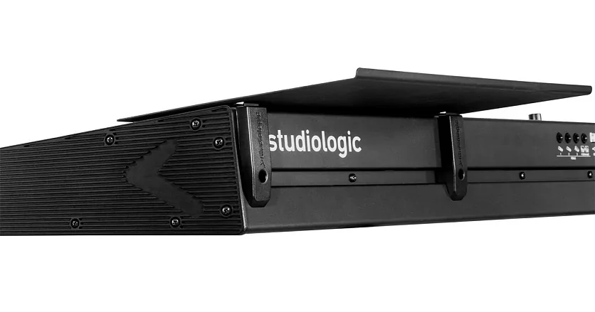 Подставка для ноутбука Studiologic SL Magnetic Computer Plate 2