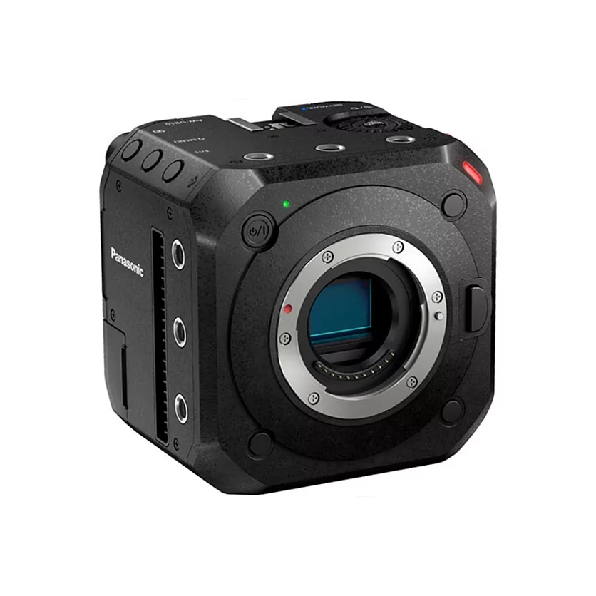 Многофункциональная 4К бокс-камера Panasonic AW-UB10E 2