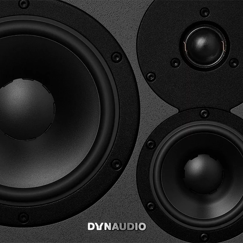Акустическая система (студийный монитор) Dynaudio Core 47 R 8